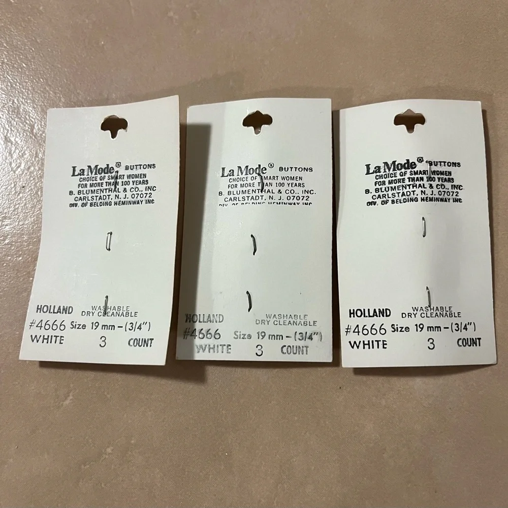 Vintage La Mode Holland Pearl Buttons 19mm – Lot of 9 (3 Cards)